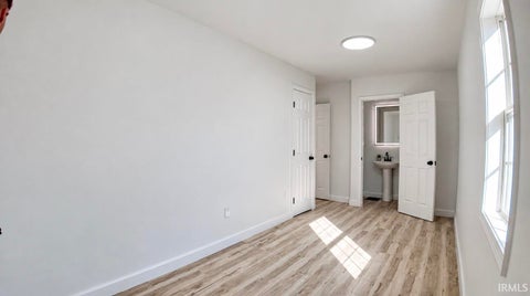 Tiny photo for 1031 S Delphos Street, Kokomo, IN 46902 (MLS # 202642855)