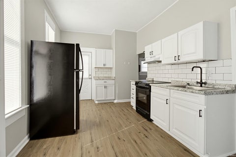 Tiny photo for 600 Hess Avenue, Evansville, IN 47712 (MLS # 202644954)