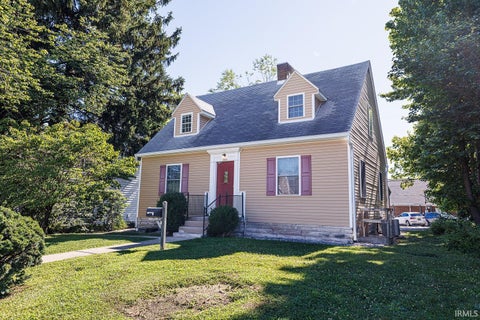 Photo of 333 S Eagleson Avenue, Bloomington, IN 47401 (MLS # 202629050)