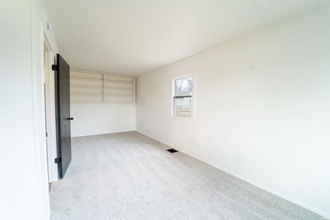 Tiny photo for 2514 Walker Avenue, Kokomo, IN 46901 (MLS # 202605799)