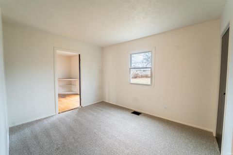 Tiny photo for 2514 Walker Avenue, Kokomo, IN 46901 (MLS # 202605799)