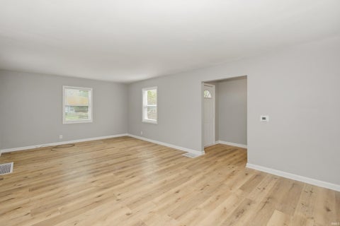 Tiny photo for 3313 W Torquay Road, Muncie, IN 47304 (MLS # 202625158)