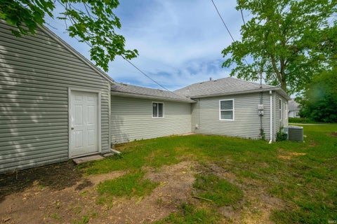 Tiny photo for 3313 W Torquay Road, Muncie, IN 47304 (MLS # 202625158)