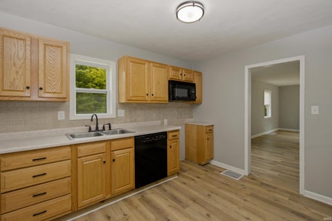 Tiny photo for 3313 W Torquay Road, Muncie, IN 47304 (MLS # 202625158)