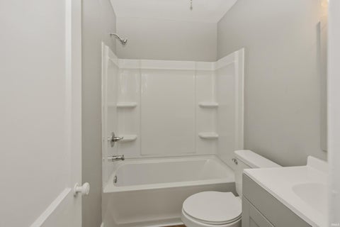 Tiny photo for 3313 W Torquay Road, Muncie, IN 47304 (MLS # 202625158)