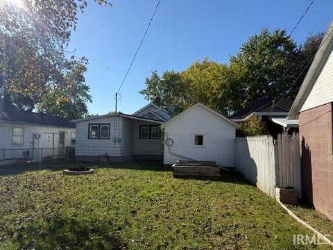 Tiny photo for 1218 S Waugh Street, Kokomo, IN 46902 (MLS # 202643548)