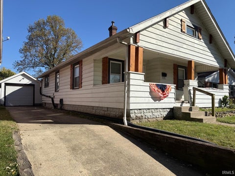 Tiny photo for 1218 S Waugh Street, Kokomo, IN 46902 (MLS # 202643548)