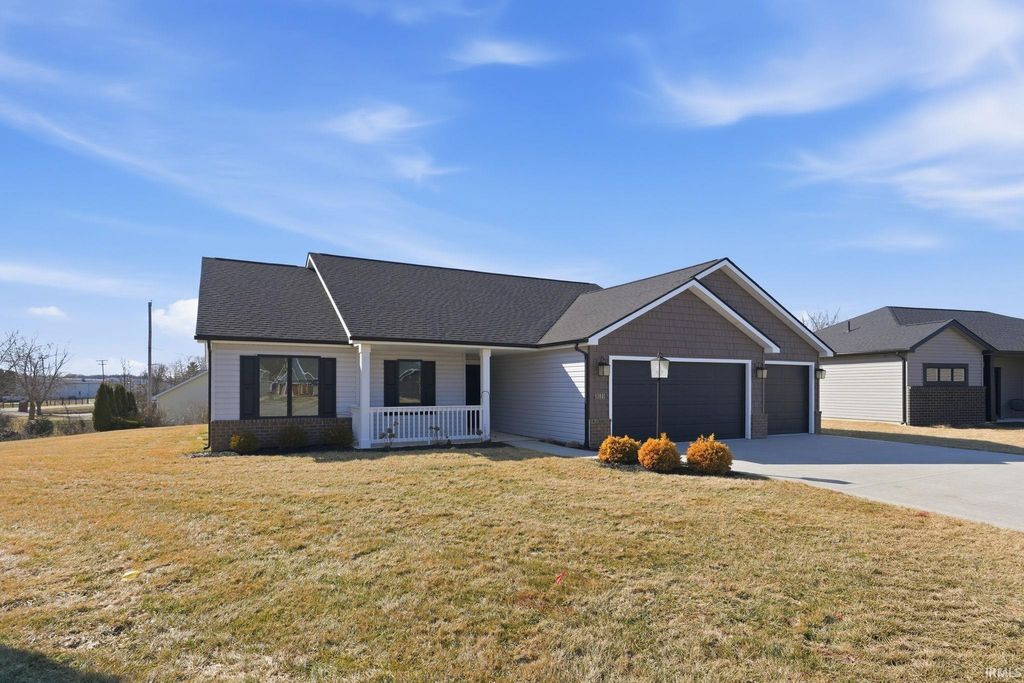 Photo of 13407 Martingale Cove, Grabill, IN 46741 (MLS # 202607234)