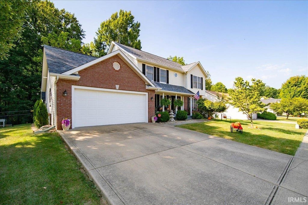 Photo of 4049 W Mary Ellis Street, Bloomington, IN 47404 (MLS # 202637217)