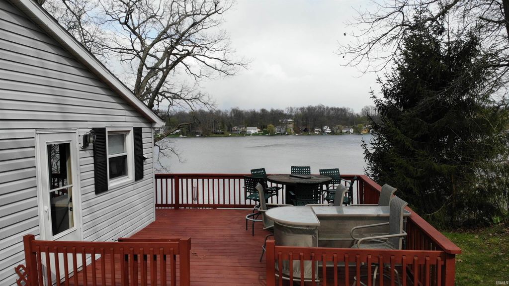Photo of 175 Ln 250B W Otter Lake Lk, Angola, IN 46703 (MLS # 202613984)