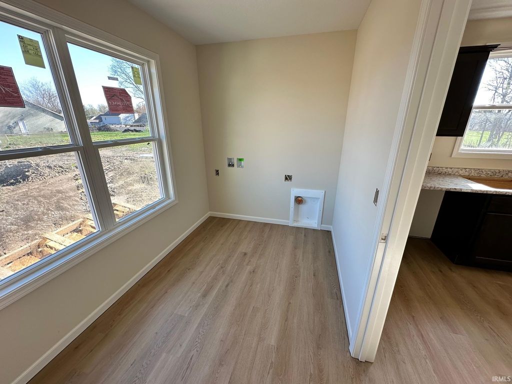 Photo of 6302 Rockingham Drive, Fort Wayne, IN 46835 (MLS # 202613618)