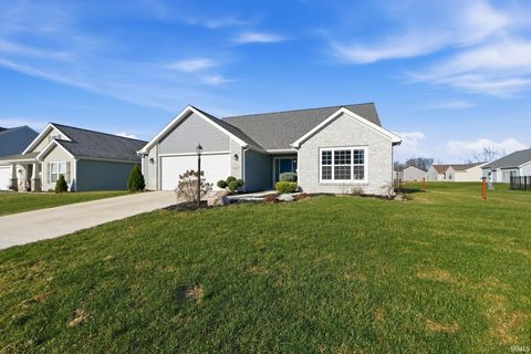 Photo of 14147 Futura Court, Fort Wayne, IN 46845 (MLS # 202608337)