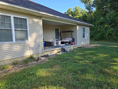 Tiny photo for 8146 E Pioneer Way, North Webster, IN 46555 (MLS # 202637884)
