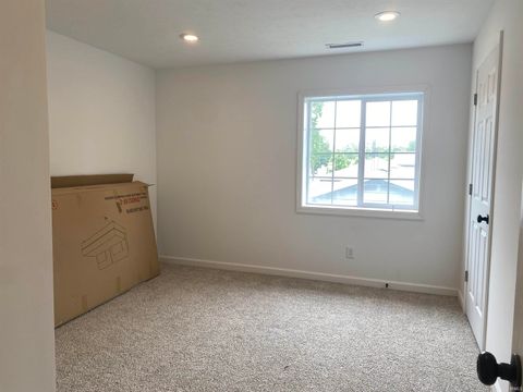 Tiny photo for 525 Madison Street, Rochester, IN 46975 (MLS # 202624481)