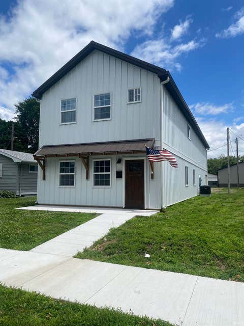 Tiny photo for 525 Madison Street, Rochester, IN 46975 (MLS # 202624481)