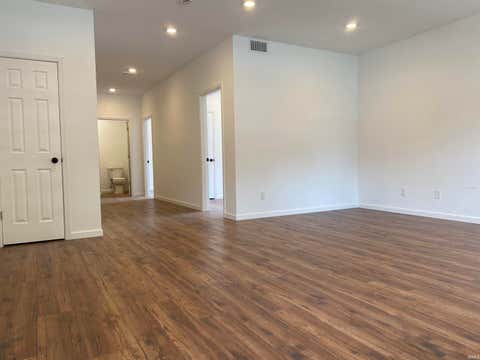 Tiny photo for 525 Madison Street, Rochester, IN 46975 (MLS # 202624481)