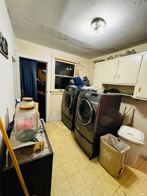 Tiny photo for 252 W 10th Street, Peru, IN 46970 (MLS # 202618103)