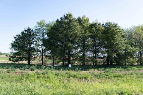 Photo of 9745 Ayrshire Road, Chandler, IN 47610 (MLS # 202616206)