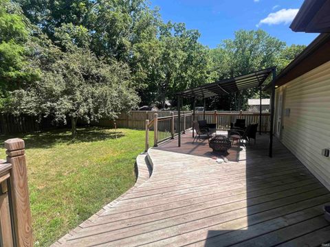 Tiny photo for 829 Foxwood Drive, Lafayette, IN 47905 (MLS # 202527281)