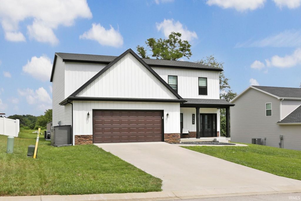 Photo of 5562 Hillside Trail, Newburgh, IN 47630 (MLS # 202627454)
