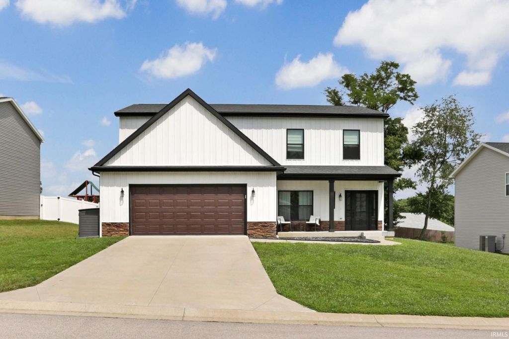 Photo of 5562 Hillside Trail, Newburgh, IN 47630 (MLS # 202627454)