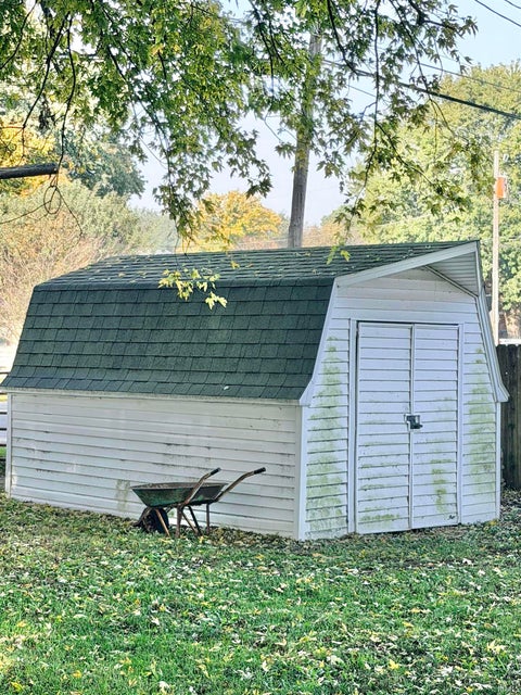 Tiny photo for 506 N Broadway Street, Peru, IN 46970 (MLS # 202644162)