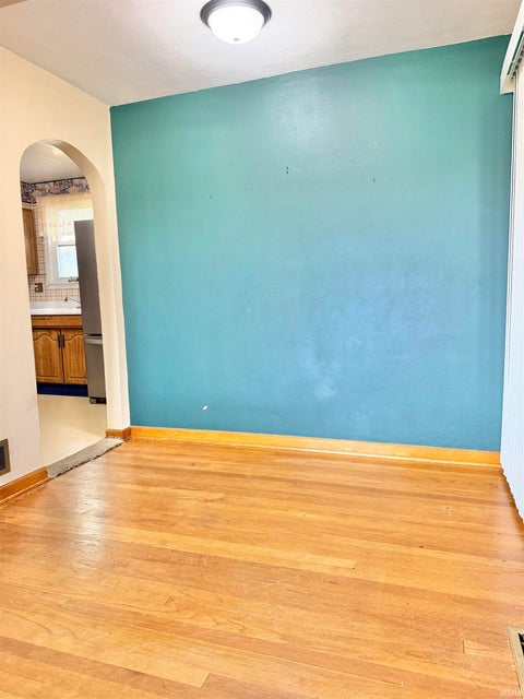 Tiny photo for 506 N Broadway Street, Peru, IN 46970 (MLS # 202644162)