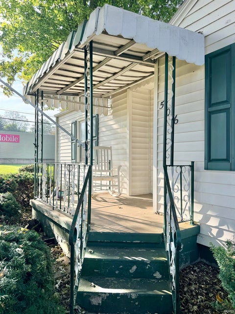 Tiny photo for 506 N Broadway Street, Peru, IN 46970 (MLS # 202644162)