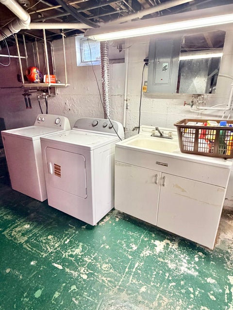 Tiny photo for 506 N Broadway Street, Peru, IN 46970 (MLS # 202644162)