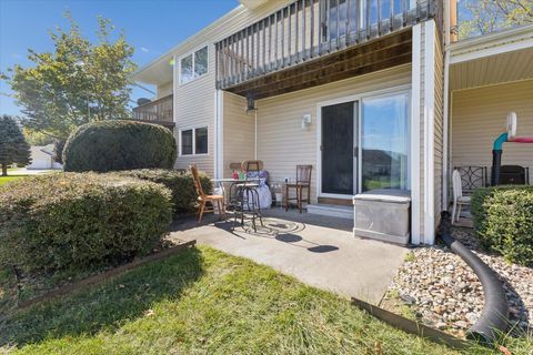 Tiny photo for 2211 Hillcrest Avenue #E, Plymouth, IN 46563 (MLS # 202541323)