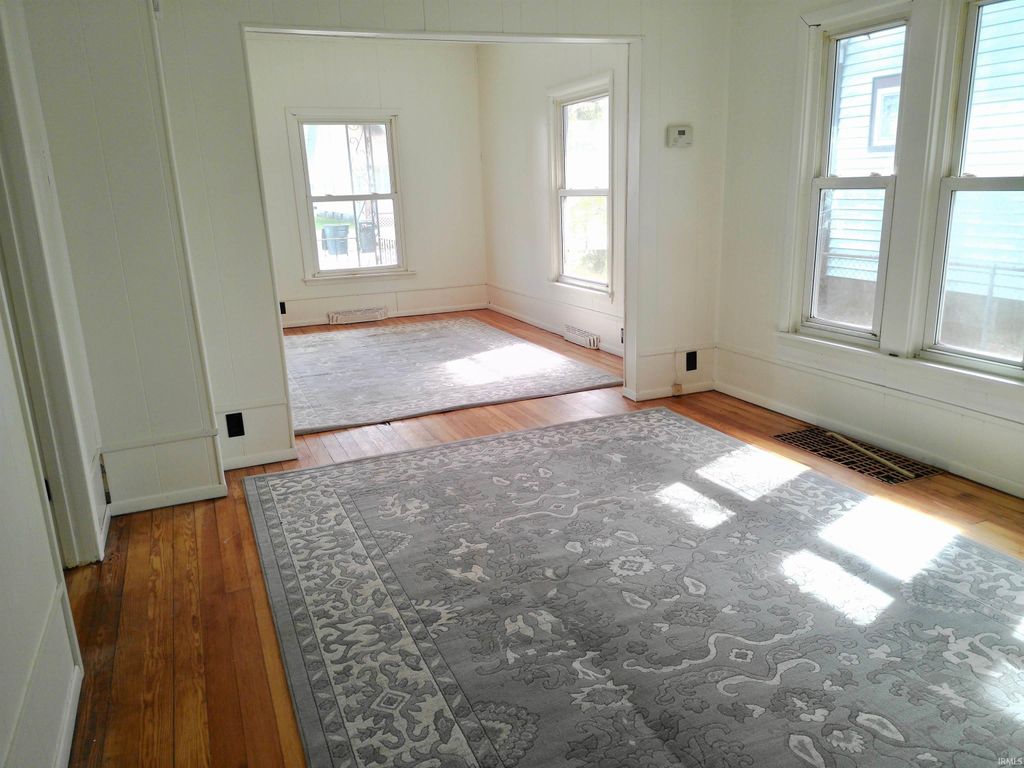 Photo of 1133 N Brookfield Street, South Bend, IN 46628 (MLS # 202609814)