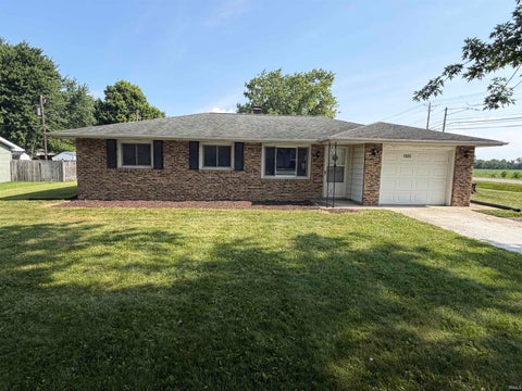 Photo of 1825 RICHFIELD Drive, New Haven, IN 46774 (MLS # 202627724)