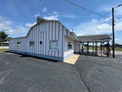 Tiny photo for 315 S Chicago Street, Royal Center, IN 46978 (MLS # 202533748)