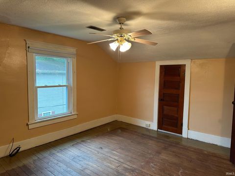 Tiny photo for 210 N Toner Street, Kewanna, IN 46939 (MLS # 202541987)