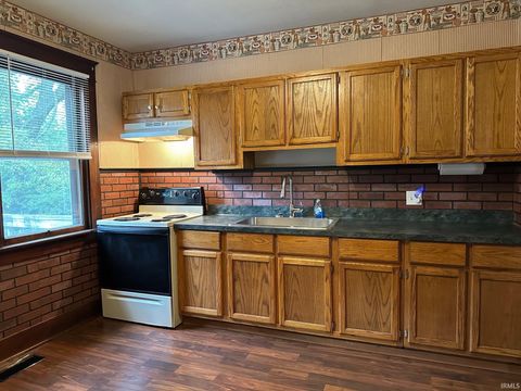 Tiny photo for 210 N Toner Street, Kewanna, IN 46939 (MLS # 202541987)