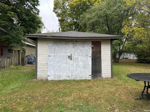 Tiny photo for 210 N Toner Street, Kewanna, IN 46939 (MLS # 202541987)