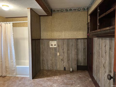 Tiny photo for 210 N Toner Street, Kewanna, IN 46939 (MLS # 202541987)