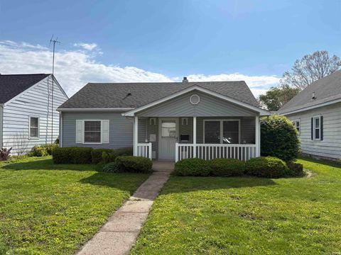 Tiny photo for 2018 N PURDUM Street, Kokomo, IN 46902 (MLS # 202617443)