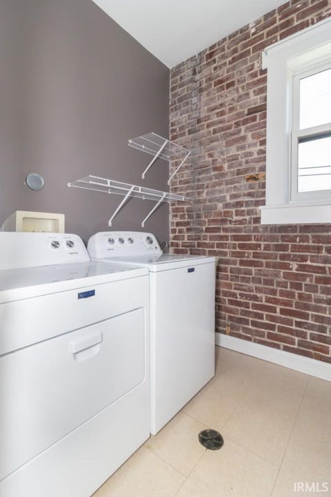 Tiny photo for 1406 Broad St #101 ST, New Castle, IN 47362 (MLS # 202622527)