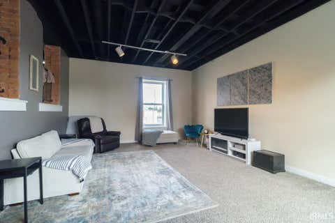 Tiny photo for 1406 Broad St #101 ST, New Castle, IN 47362 (MLS # 202622527)