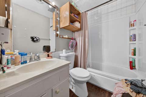 Tiny photo for 707 Walnut Avenue, Logansport, IN 46947 (MLS # 202627667)
