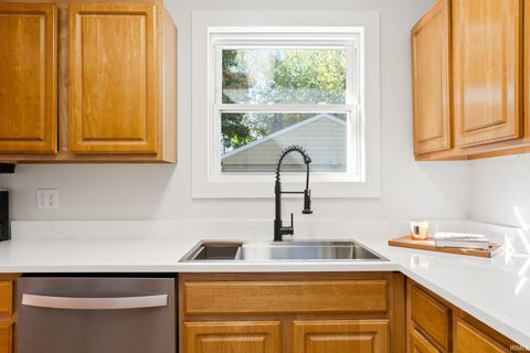 Tiny photo for 2401 Tam O Shanter Road, Kokomo, IN 46902 (MLS # 202542233)
