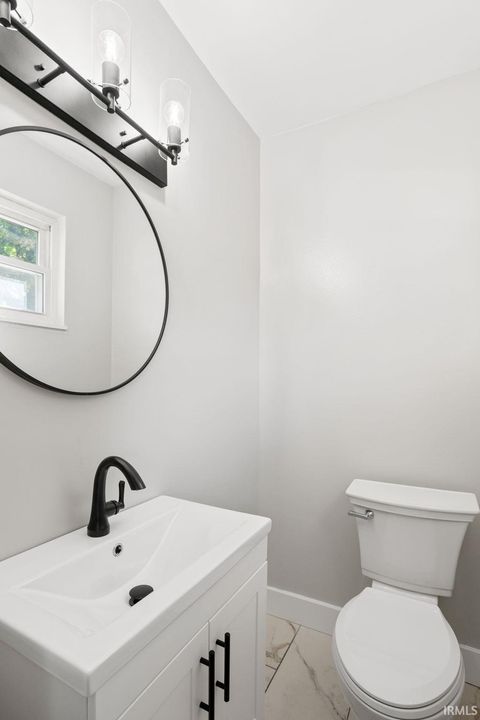 Tiny photo for 2401 Tam O Shanter Road, Kokomo, IN 46902 (MLS # 202542233)
