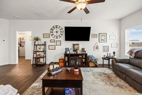 Tiny photo for 267 Wallingford Street, Lafayette, IN 47905 (MLS # 202601763)