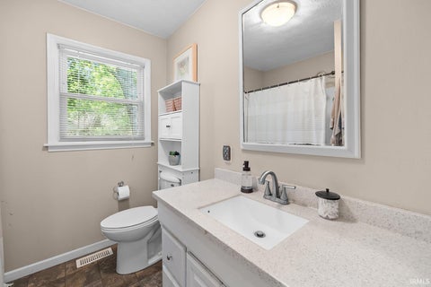 Tiny photo for 4504 Nottingham Drive, Lafayette, IN 47909 (MLS # 202621347)