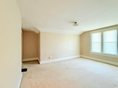 Tiny photo for 3701 S Washington Street, Marion, IN 46953 (MLS # 202627817)