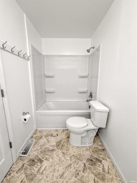 Tiny photo for 5713 Lance Drive, Kokomo, IN 46902 (MLS # 202618824)
