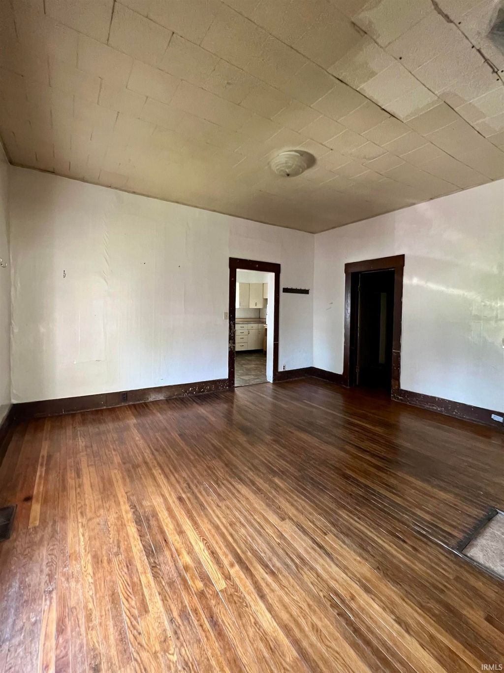 Photo of 245 S Franklin Street, Orleans, IN 47452 (MLS # 202611957)