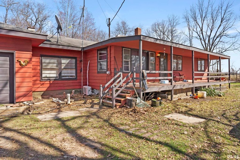 Photo of 10501 S 875 Road, Walkerton, IN 46574 (MLS # 202610537)