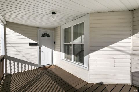 Tiny photo for 119 N Eddy Street, South Bend, IN 46617 (MLS # 202545282)